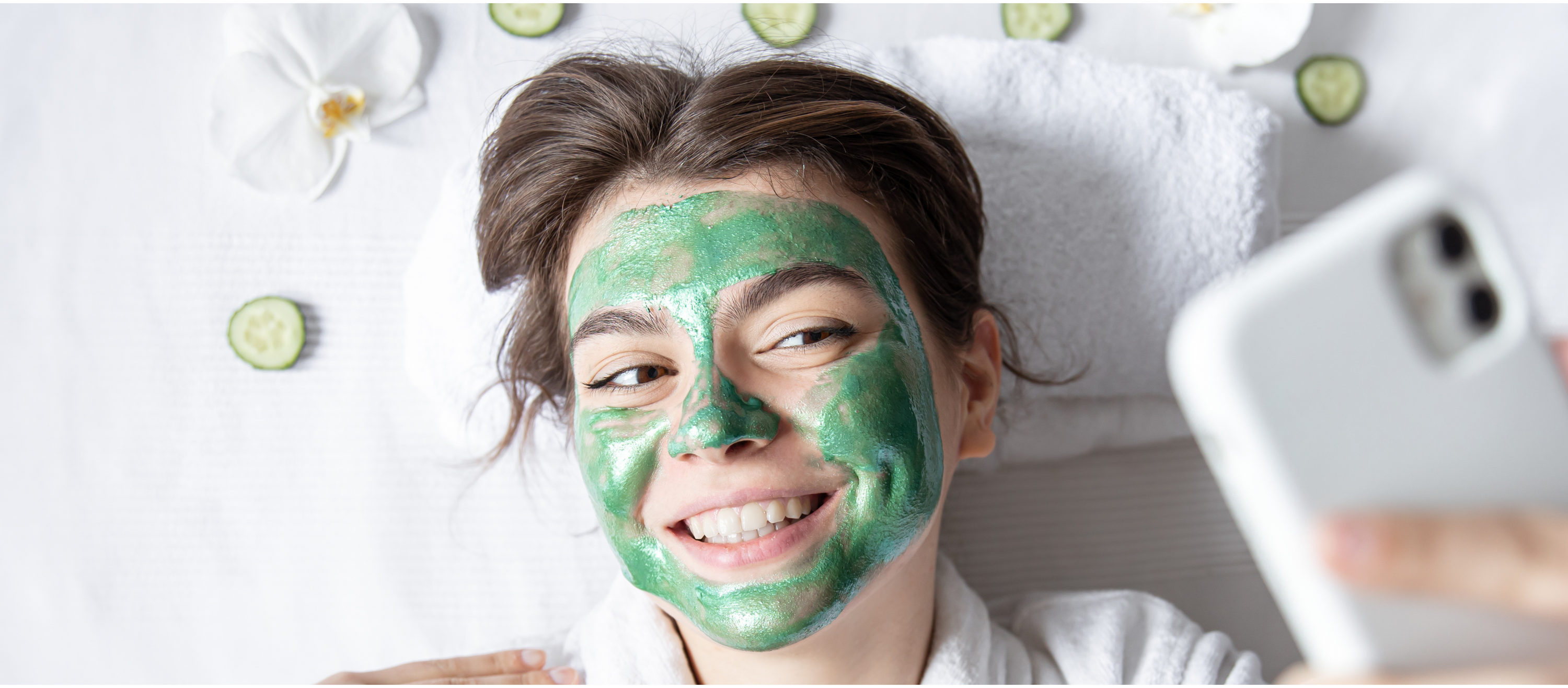 DIY Face Masks: Recipes for Nourishing and Pampering Your Skin at Home